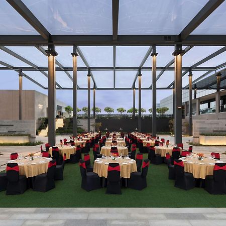 Hilton Garden Inn Bengaluru Embassy Manyata Business Park Extérieur photo
