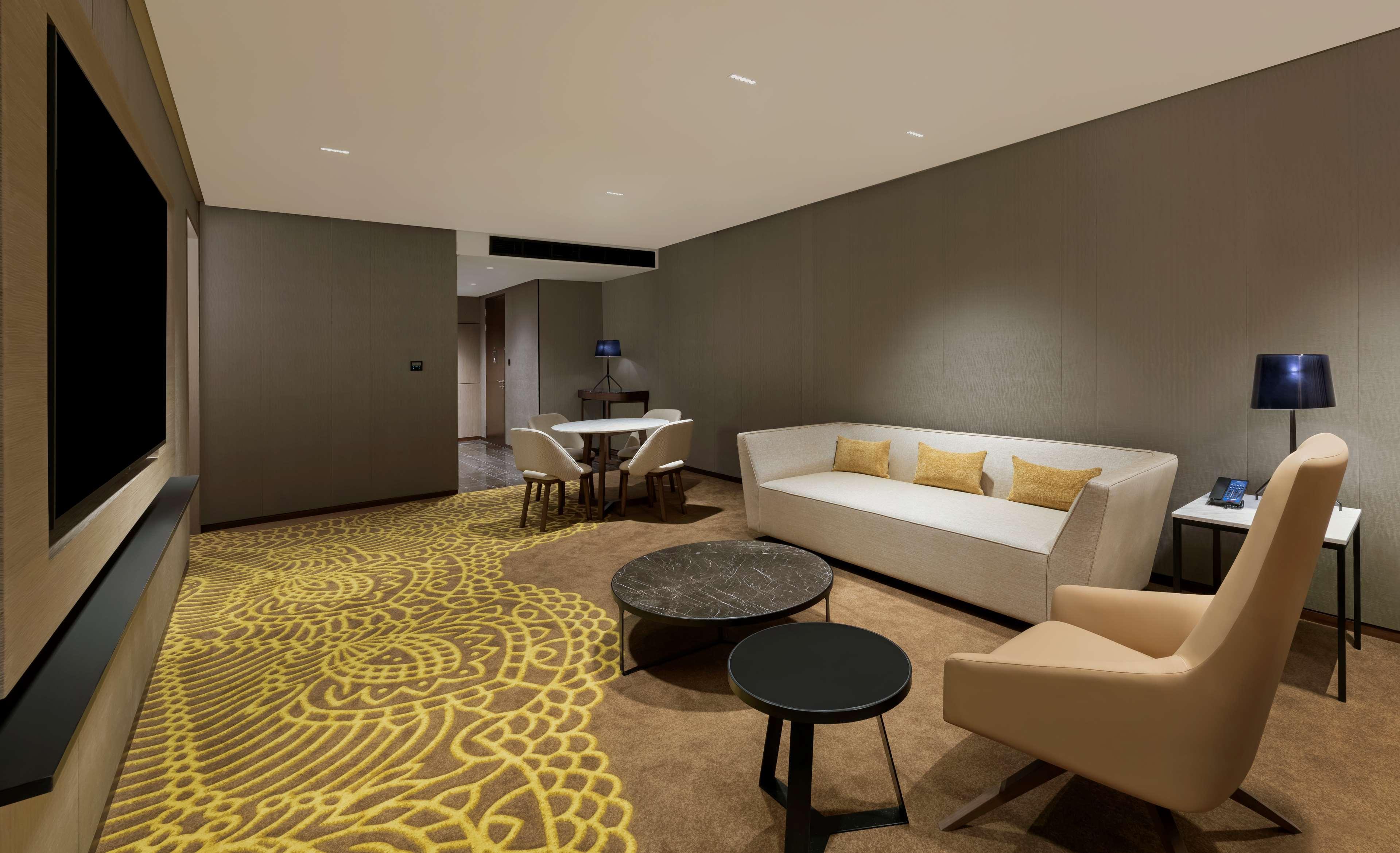 Hilton Garden Inn Bengaluru Embassy Manyata Business Park Extérieur photo