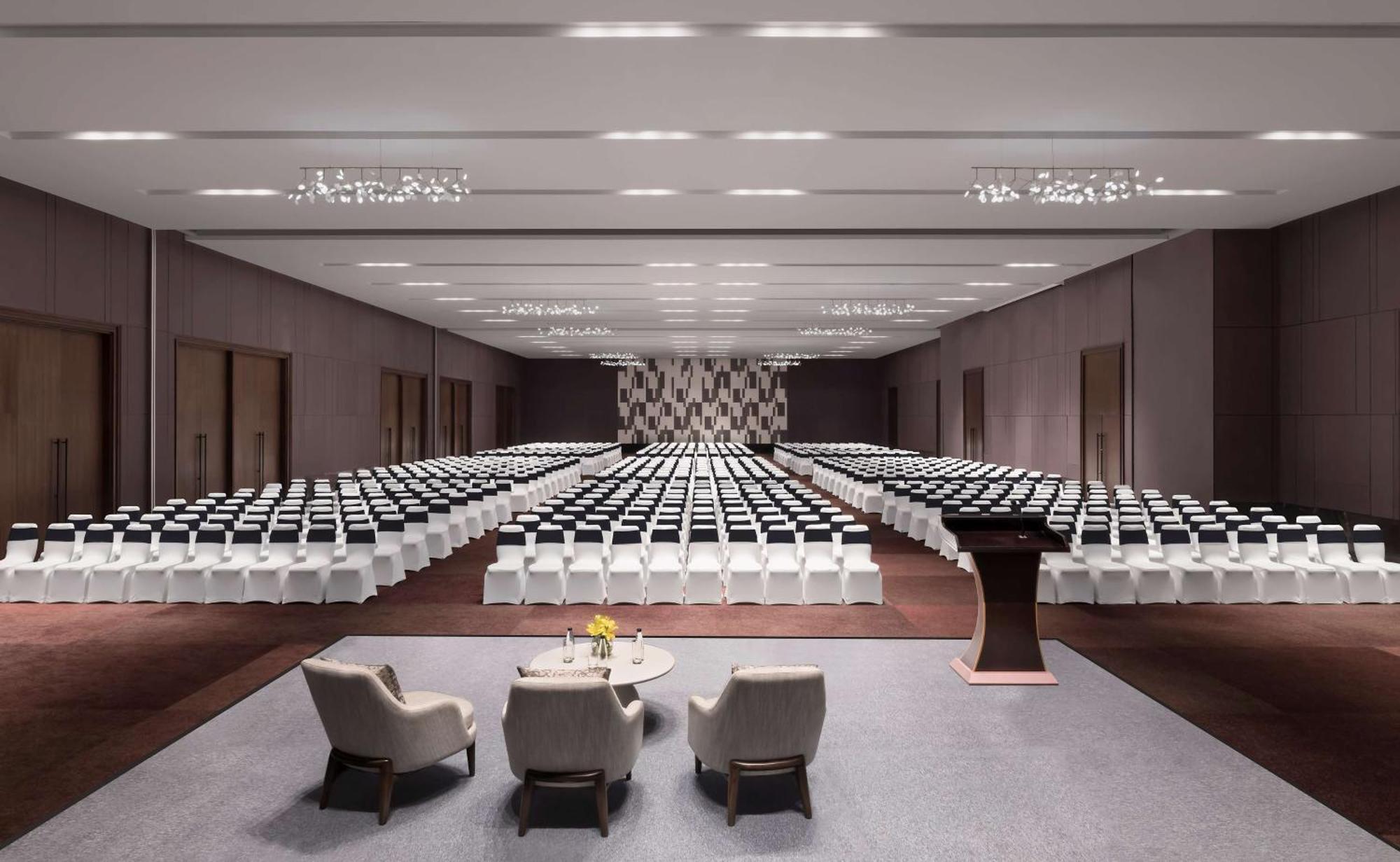 Hilton Garden Inn Bengaluru Embassy Manyata Business Park Extérieur photo